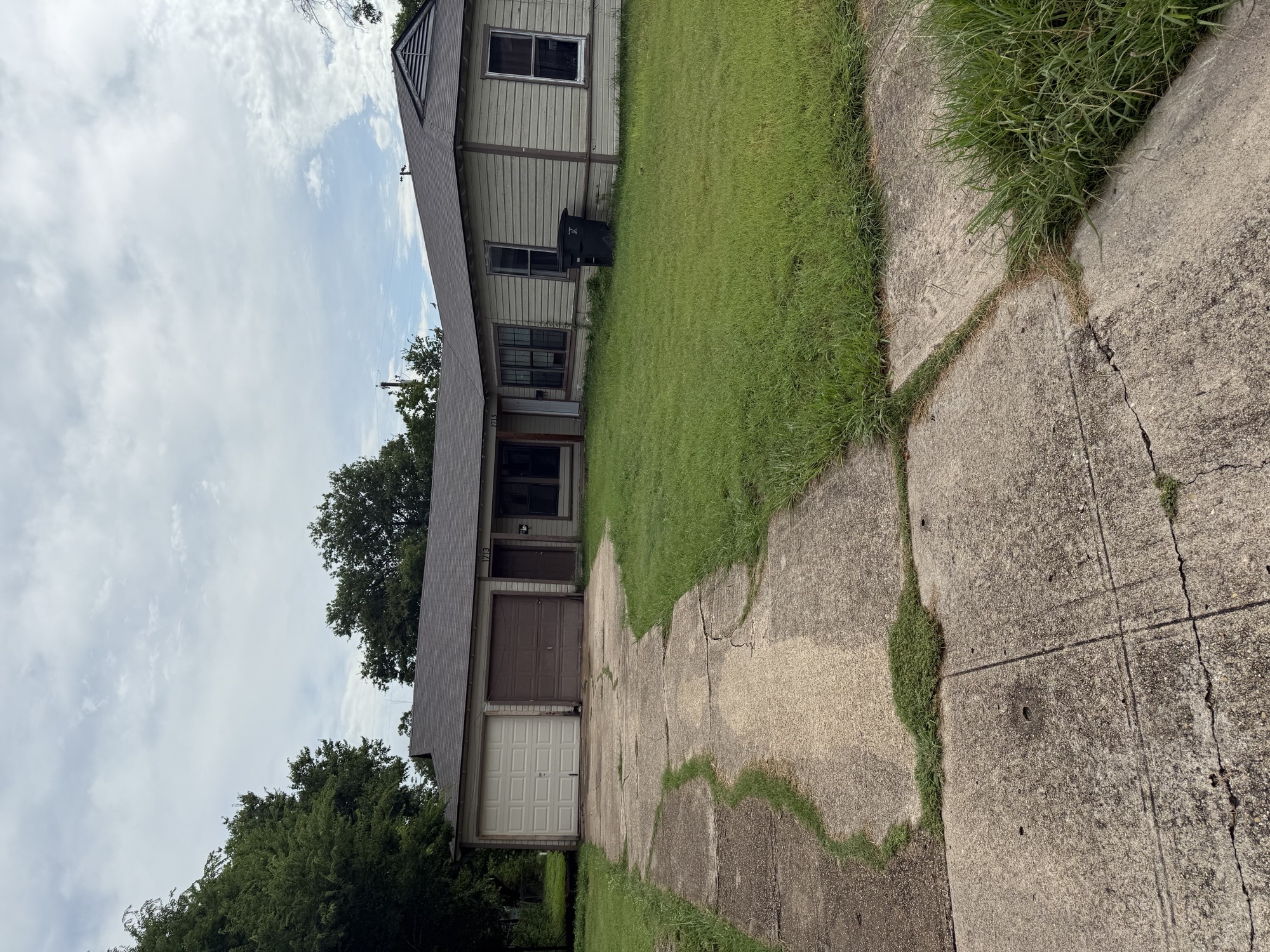 1713 Duncan Avenue - 1