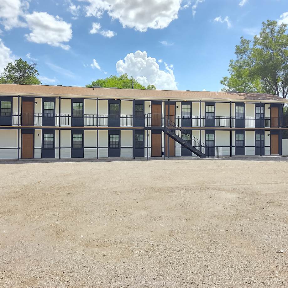 716 W. Avenue I  Apt. F