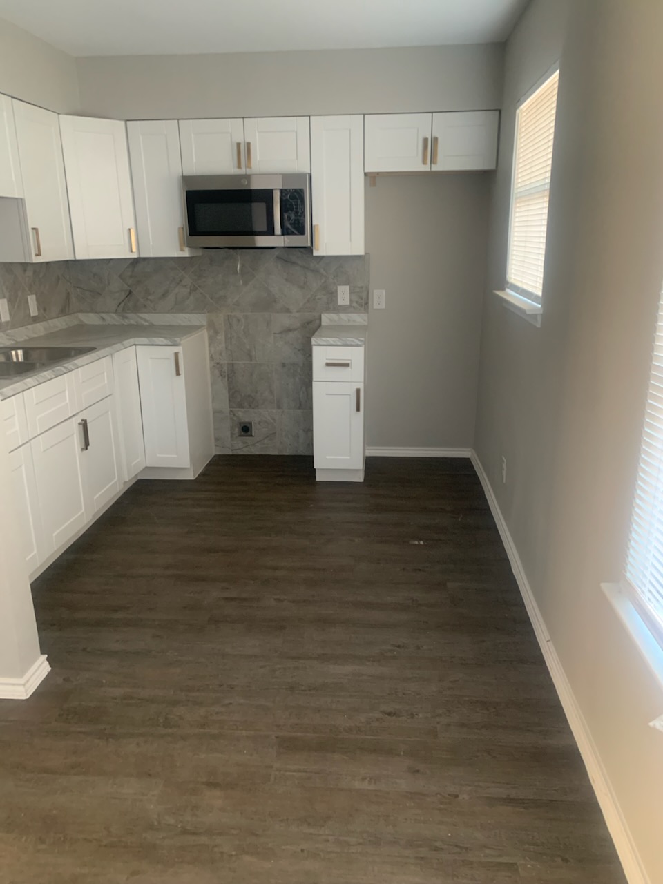 420 North Gilmer Street - 27