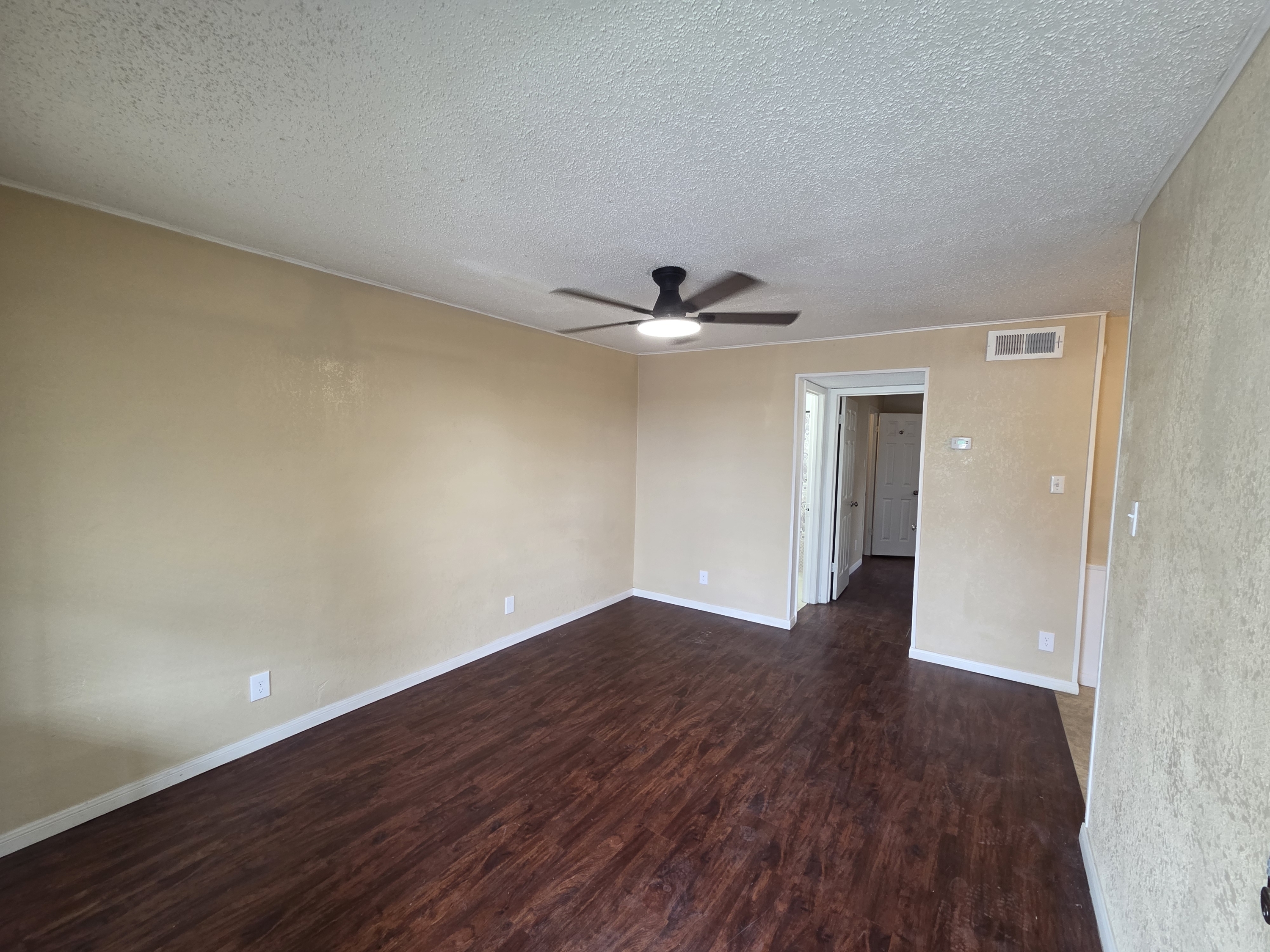 601 Harbour Ave - 205