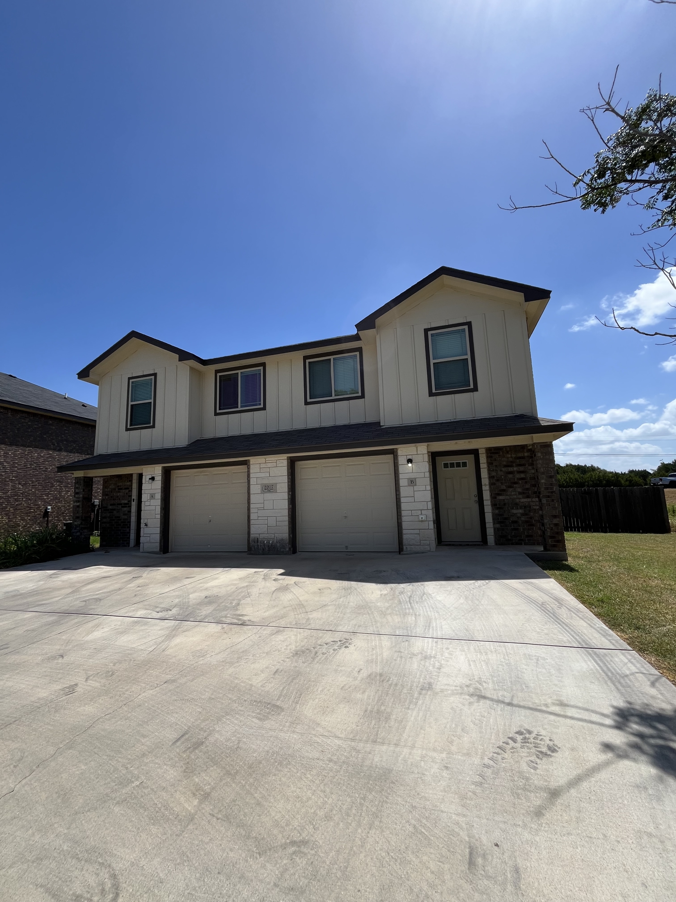2207 Martin Luther King Junior Boulevard - B