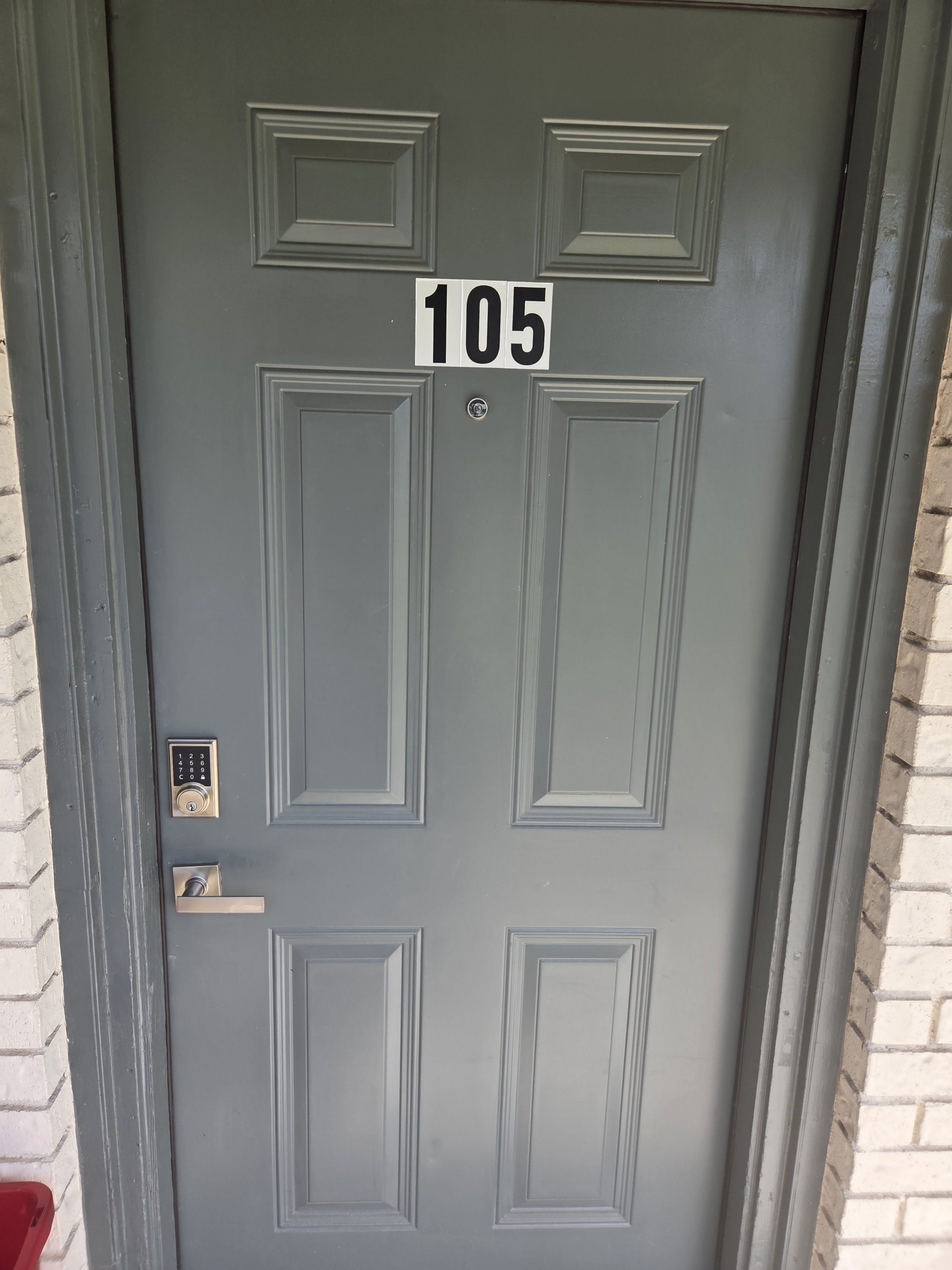 601 Harbour Ave - 105