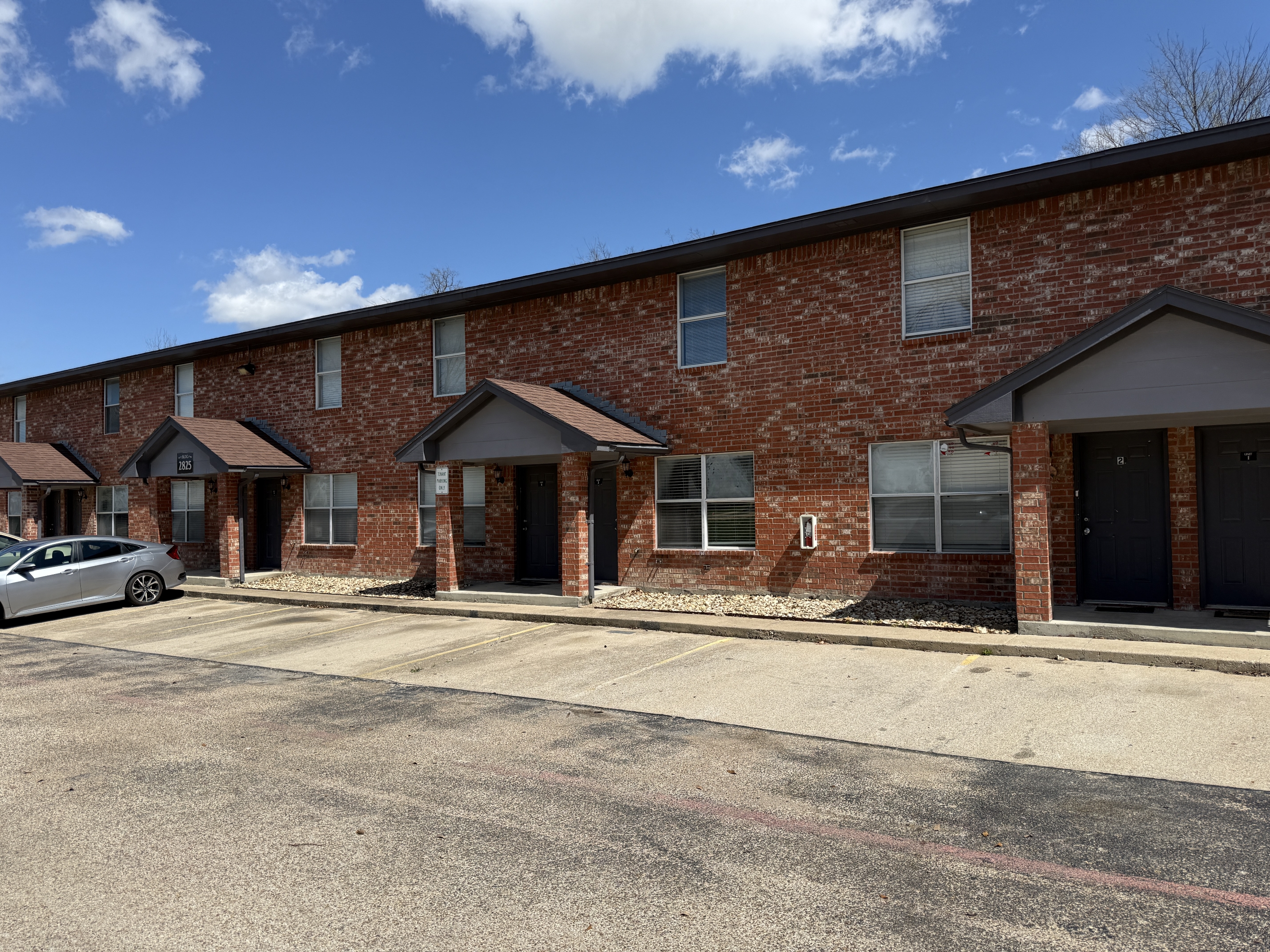 2825 Cedar Circle - 9