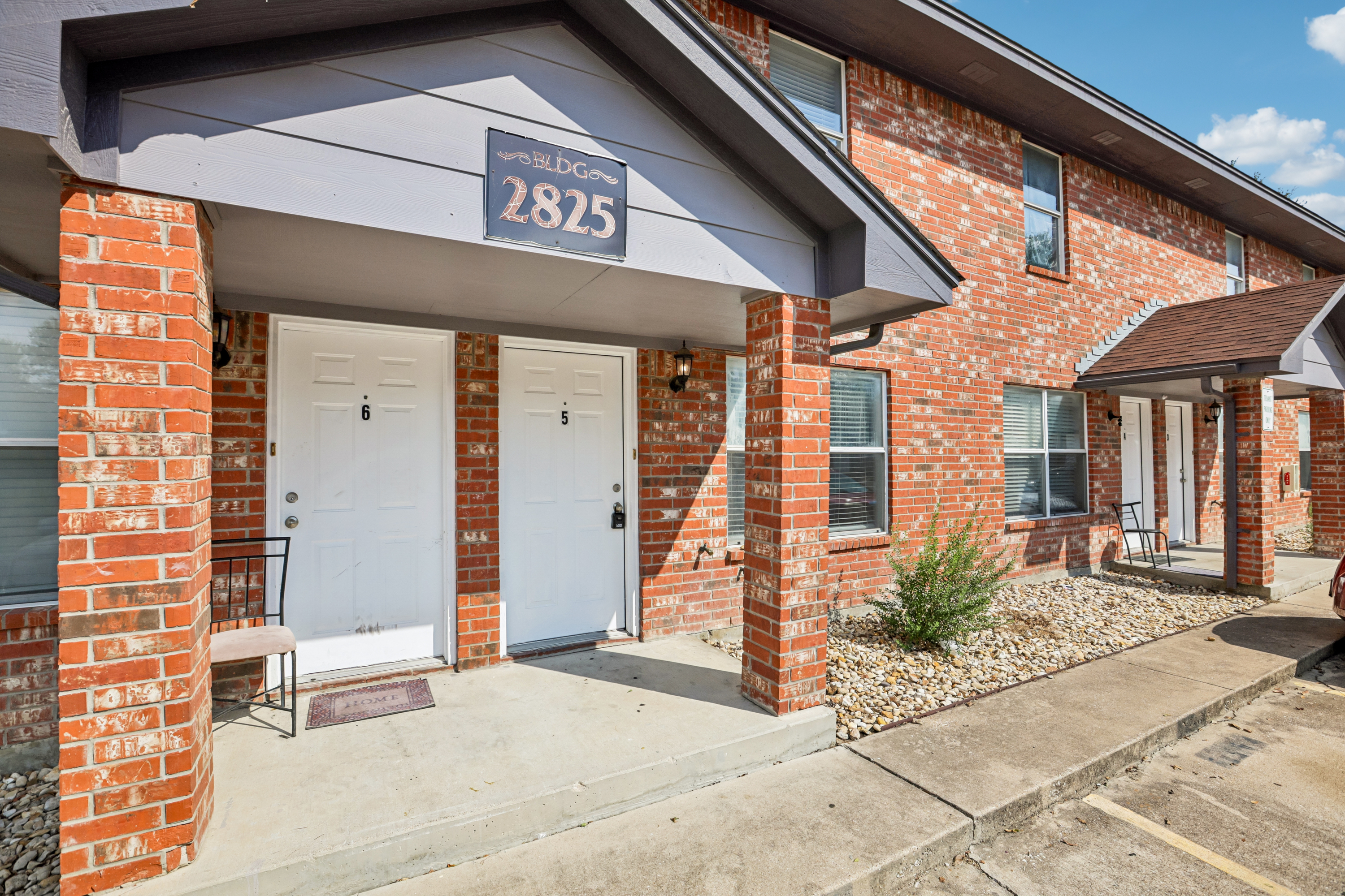 2825 Cedar Circle - 5