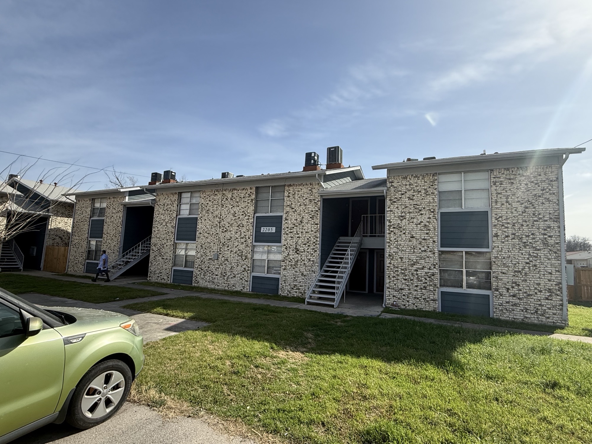 2205 Jennifer Dr. - 5