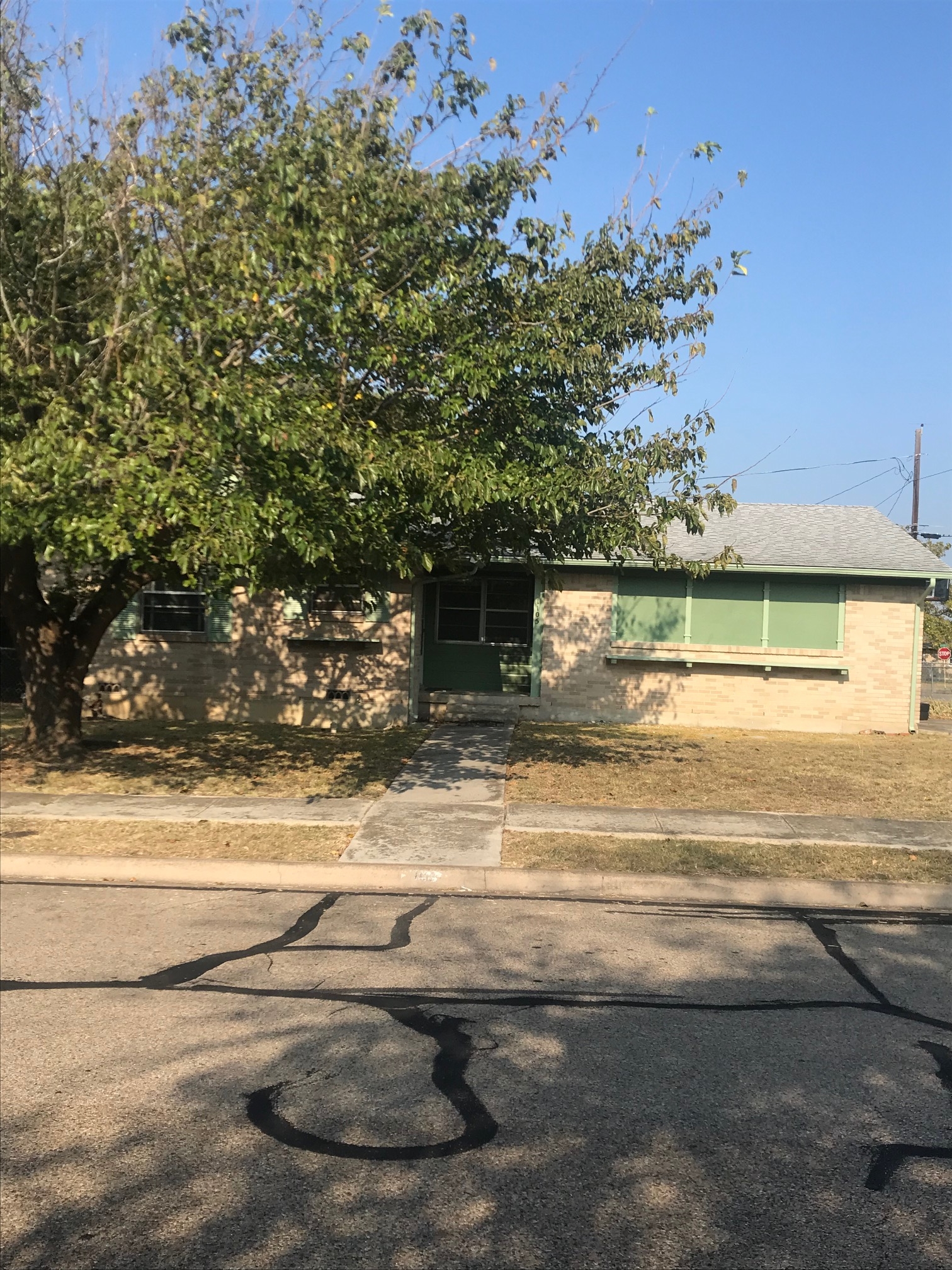 1105 Pine